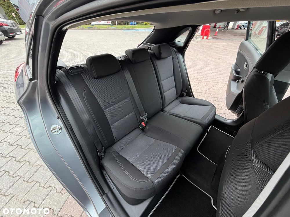 Hyundai i30 1.4 Premium - 14