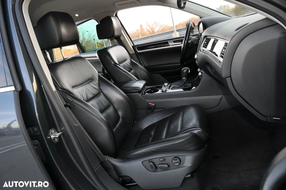 Volkswagen Touareg - 10