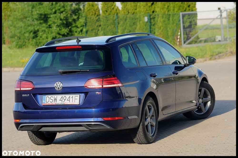 Volkswagen Golf 1.6 TDI SCR Comfortline - 17