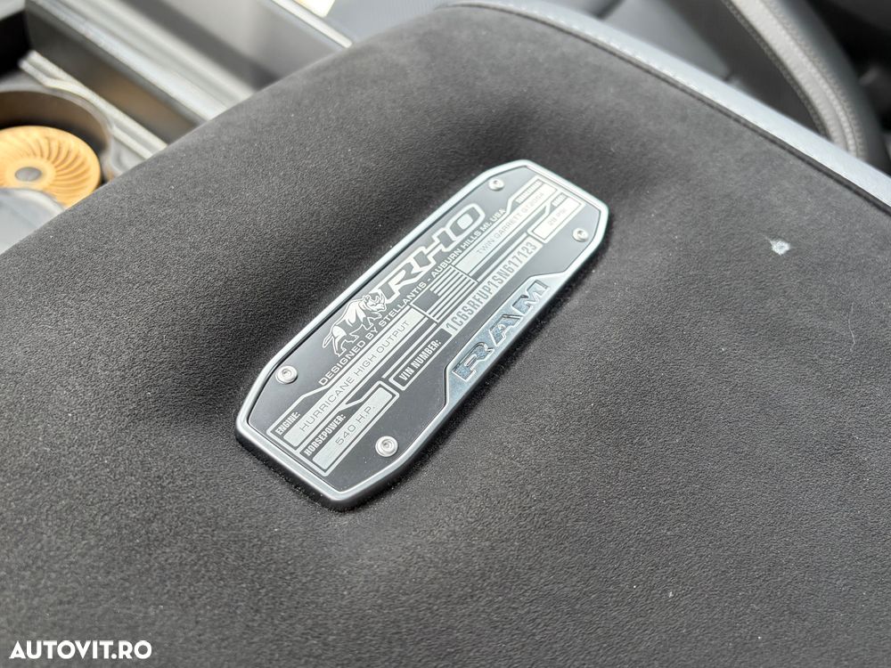 Dodge RAM - 21