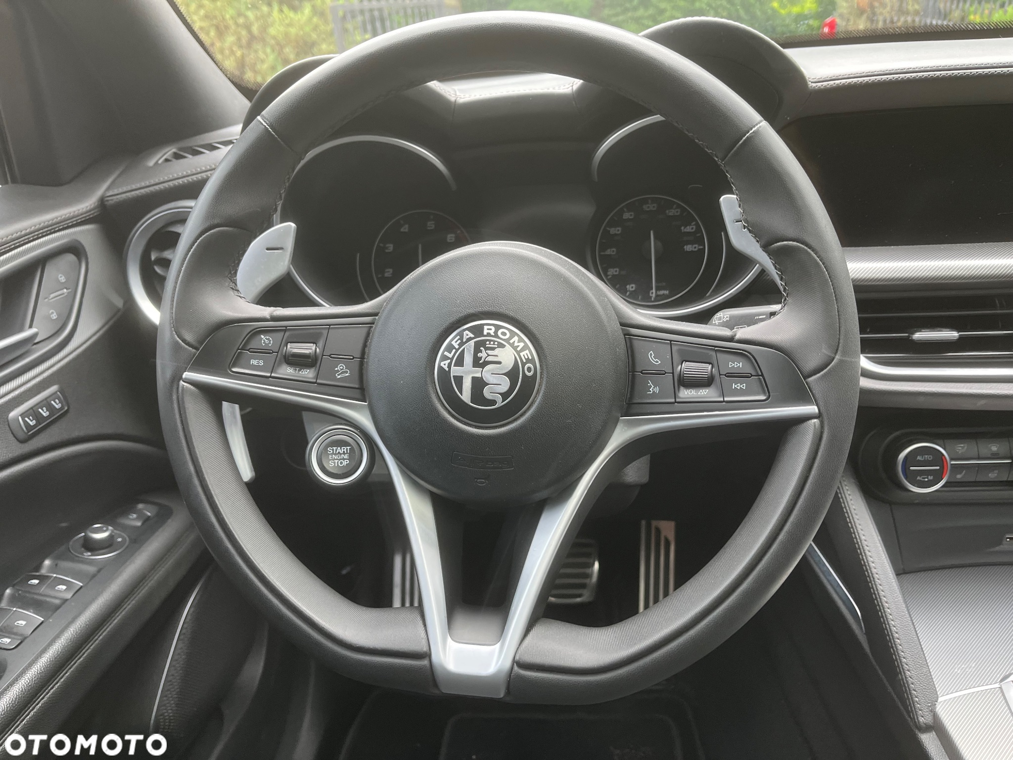 Alfa Romeo Stelvio 2.0 Turbo 16V AT8-Q4 Veloce Ti - 18