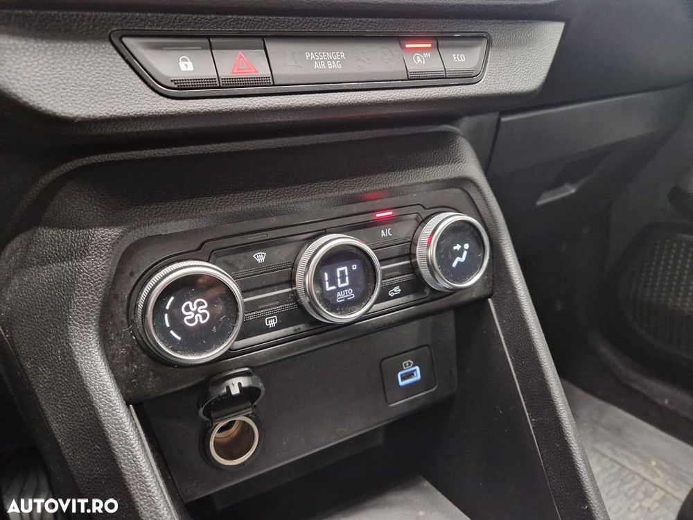 Dacia Logan TCe 90 MT6 Prestige - 15