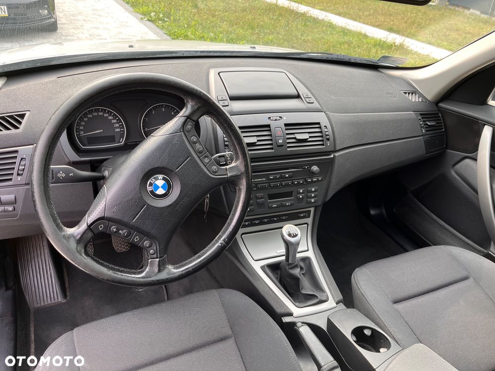 BMW X3 2.0d - 10