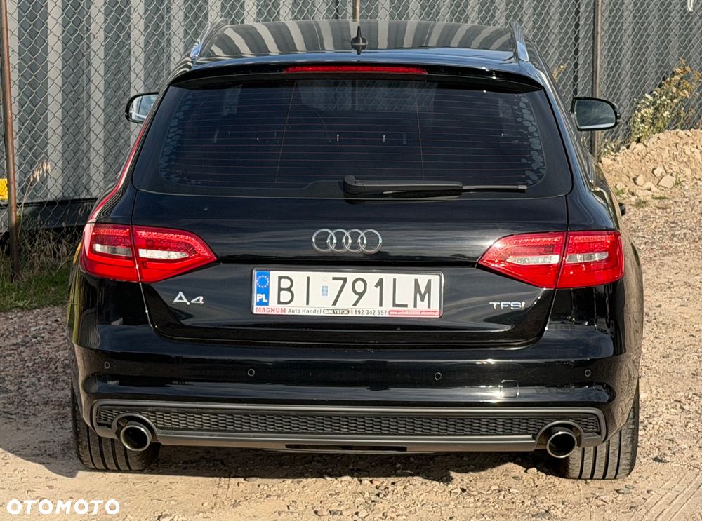 Audi A4 Avant - 32