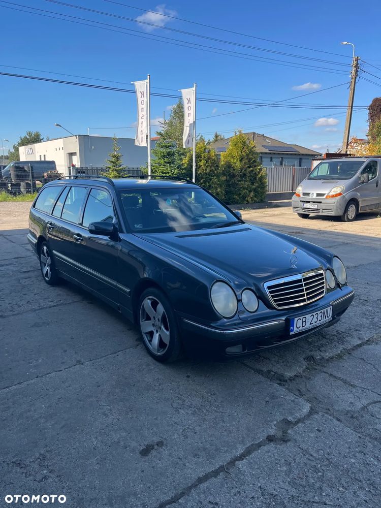Mercedes-Benz Klasa E - 5