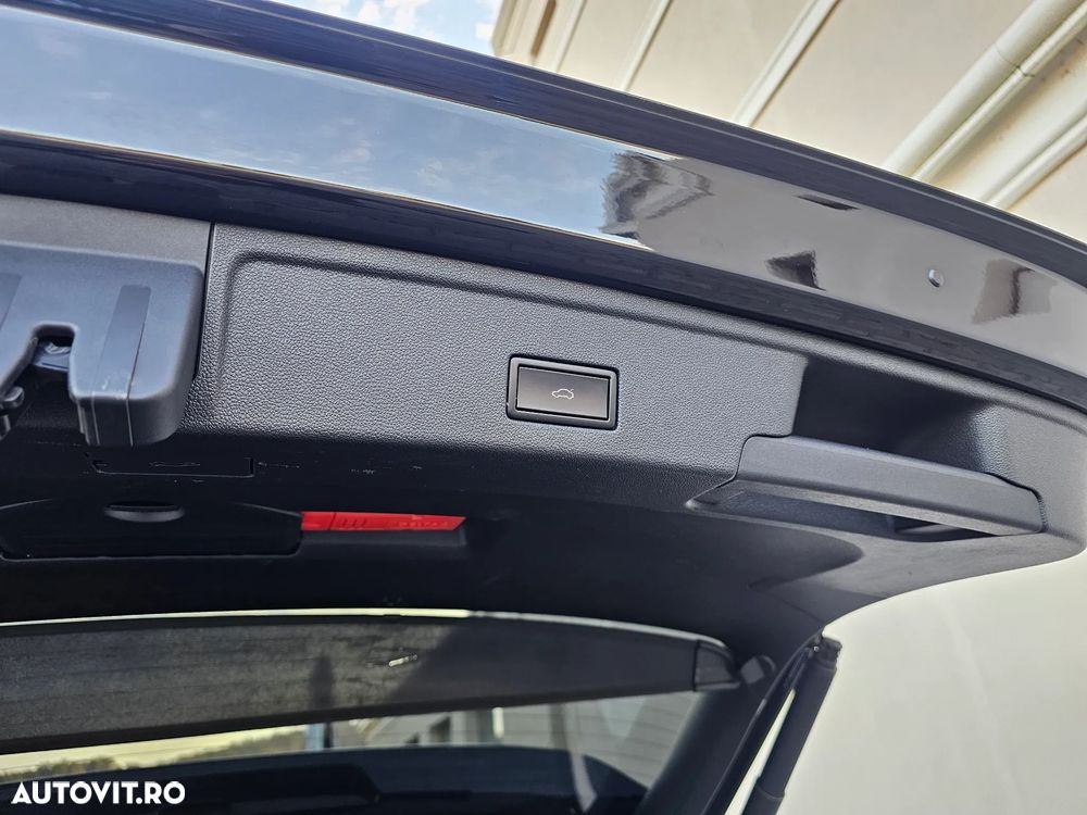 Volkswagen Touareg - 19