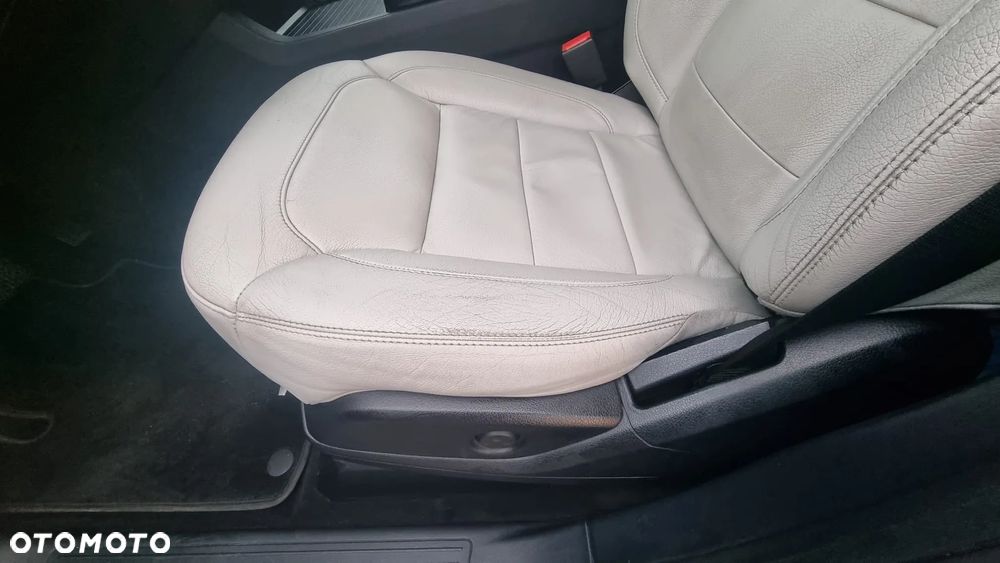 Mercedes-Benz GLE - 10