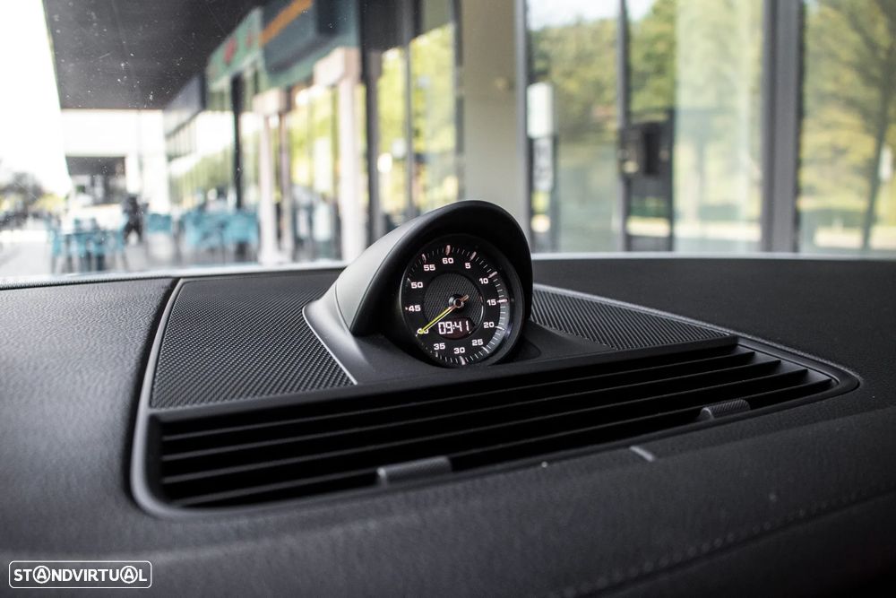 Porsche Panamera 4 E-Hybrid Platinum Edition - 26