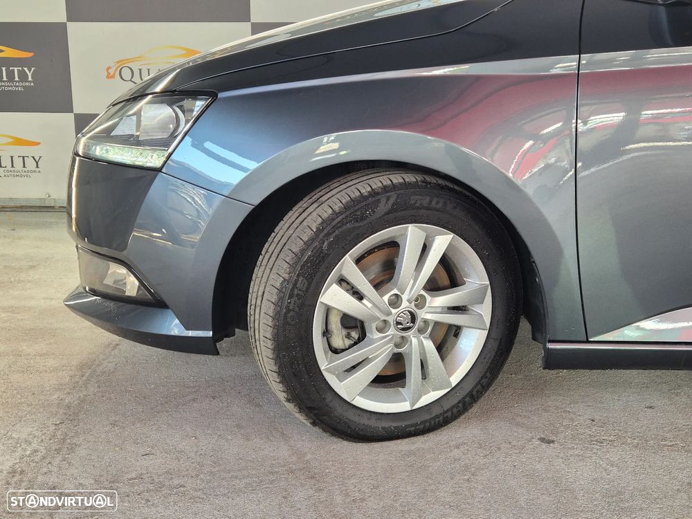 Skoda Fabia 1.0 TSI Ambition DSG - 3