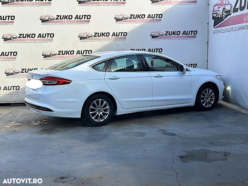 Ford Mondeo 2.0 Hybrid - 6