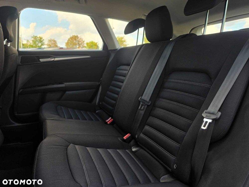 Ford Mondeo 1.5 EcoBoost Ambiente - 11