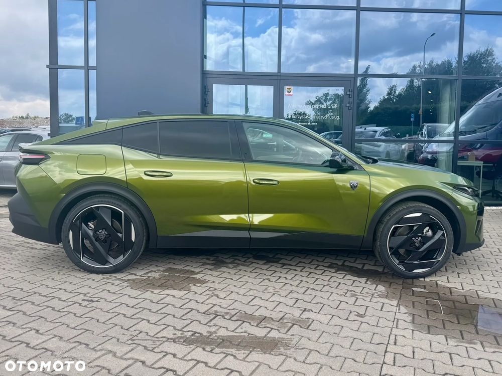Peugeot 408 1.6 Plug-in Hybrid 240 GT Exclusive e-DCS7 - 2