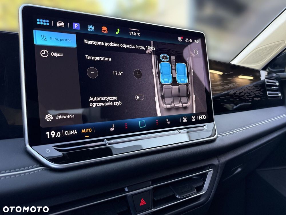 Volkswagen Tiguan - 32