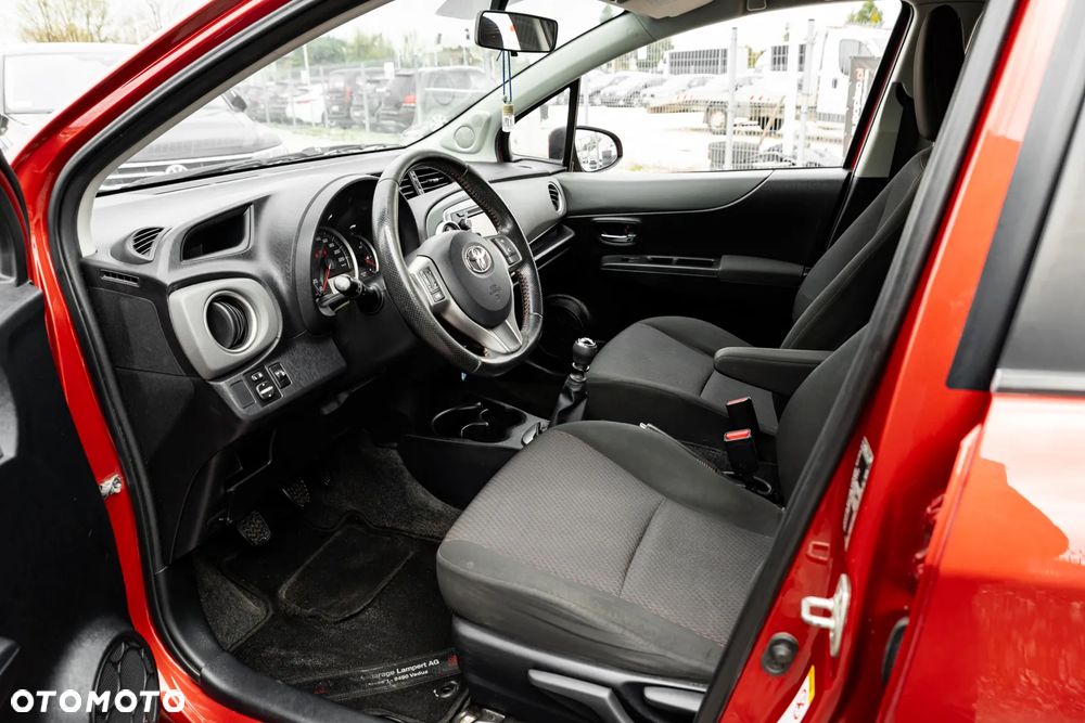 Toyota Yaris 1.33 VVT-i S - 18