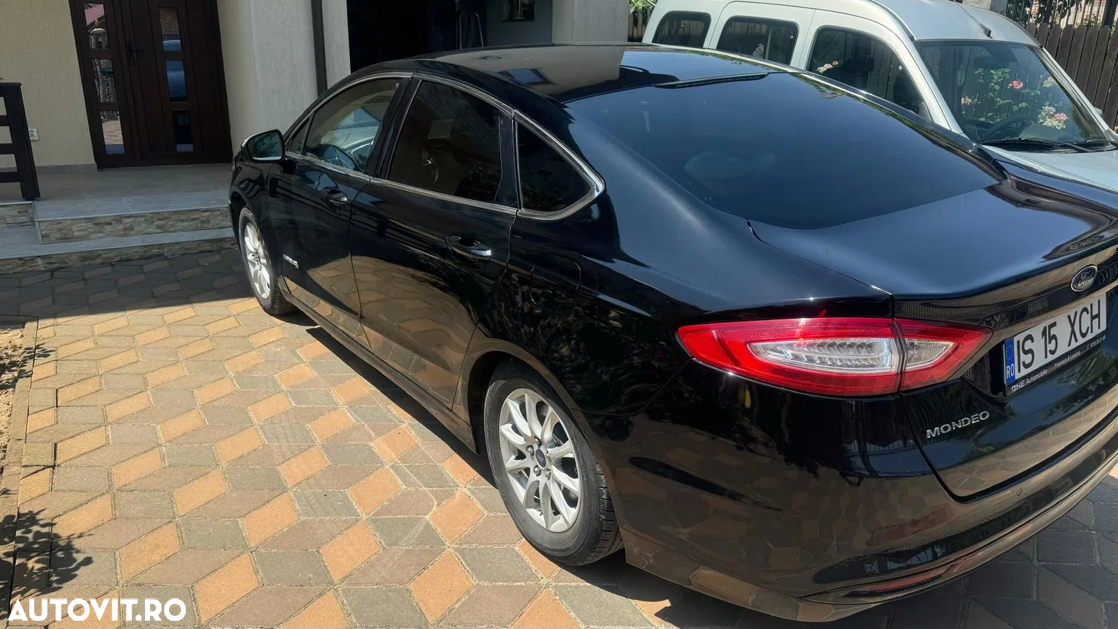 Ford Mondeo 2.0 HEV Trend - 6