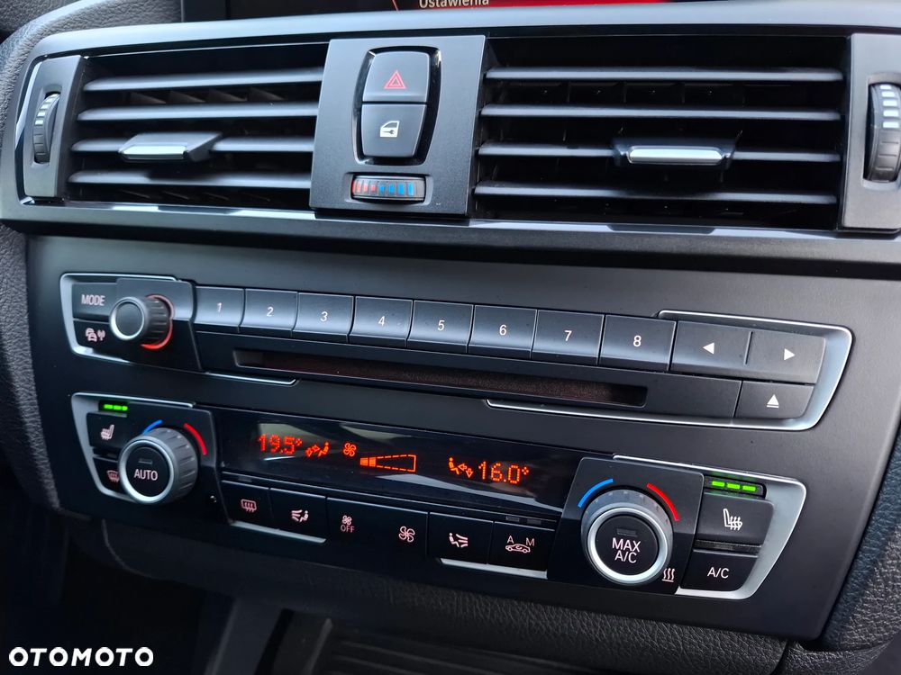 BMW Seria 1 116i Sport Line - 16