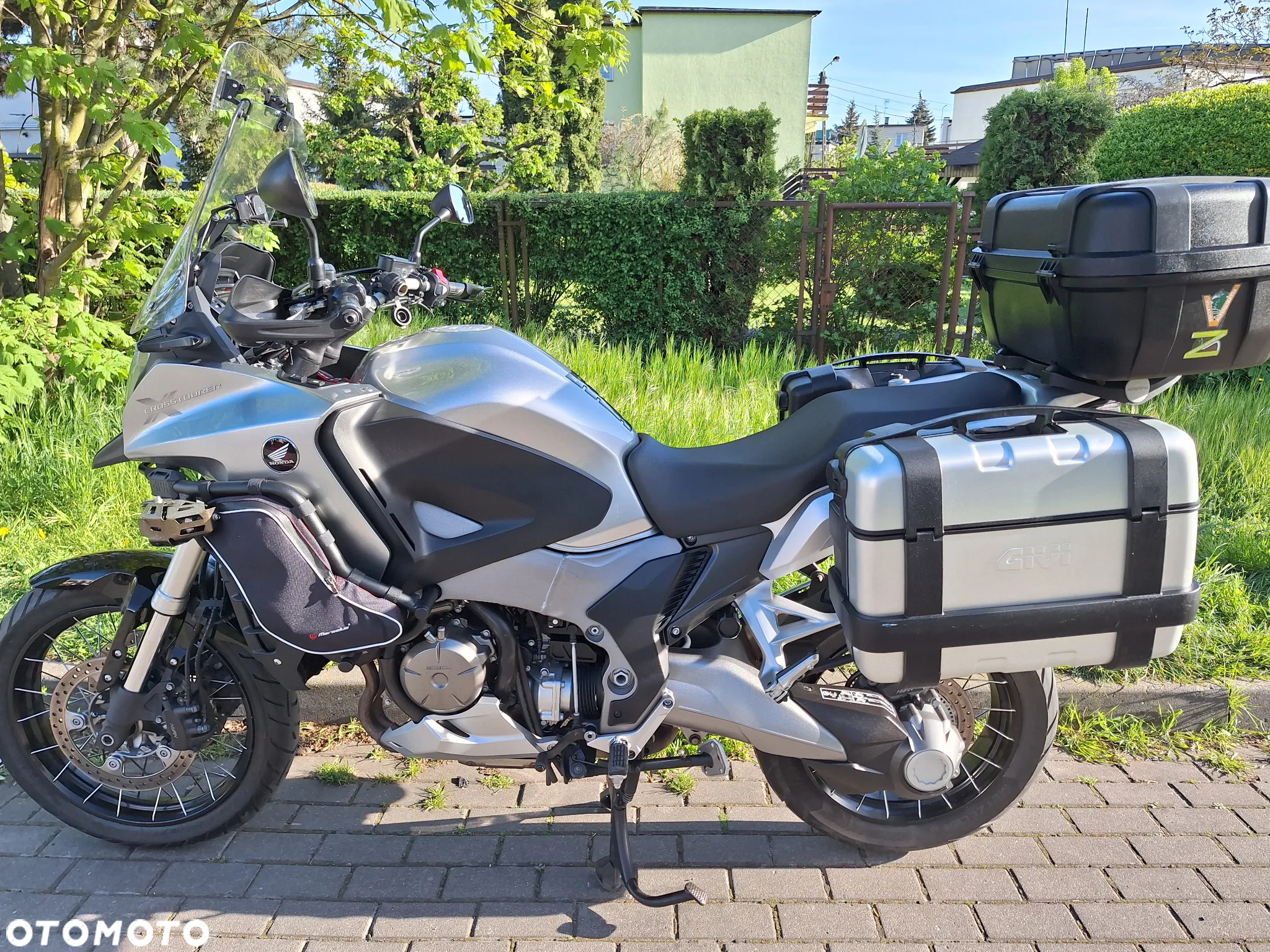 Honda VFR - 6