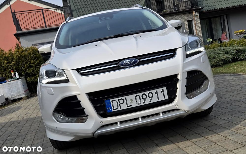 Ford Kuga 2.0 TDCi 4x4 Titanium - 4