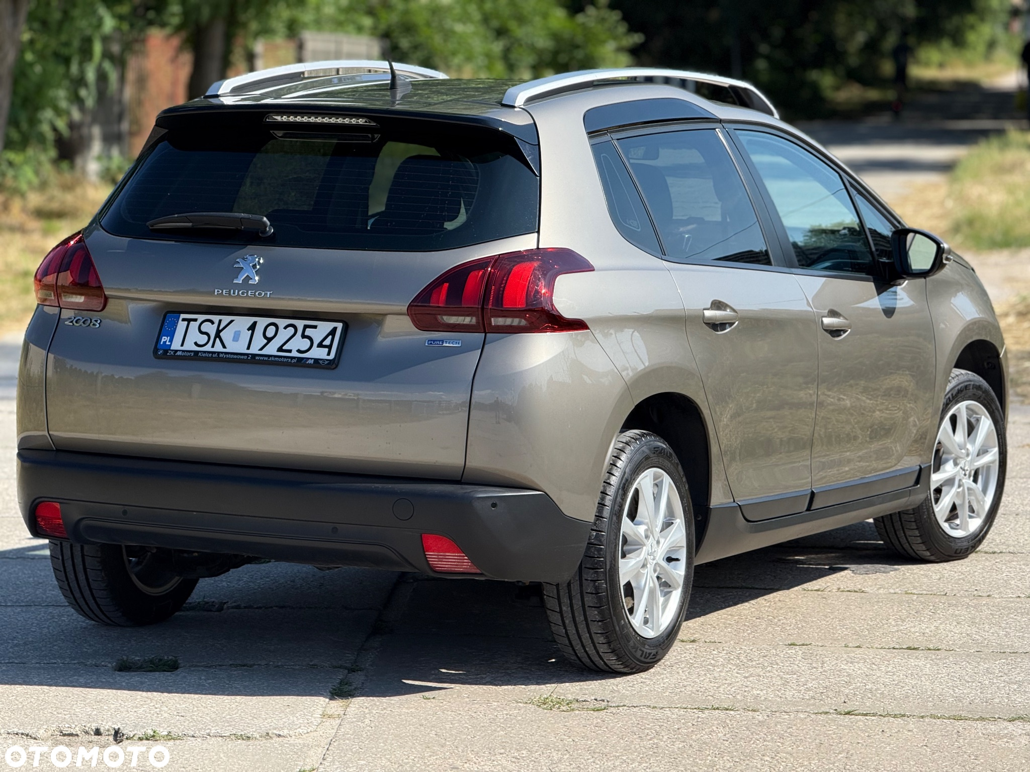 Peugeot 2008 1.2 Pure Tech Active S&S - 5