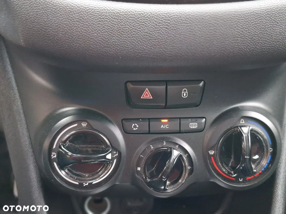 Peugeot 208 1.2 VTi Active ETG5 - 20