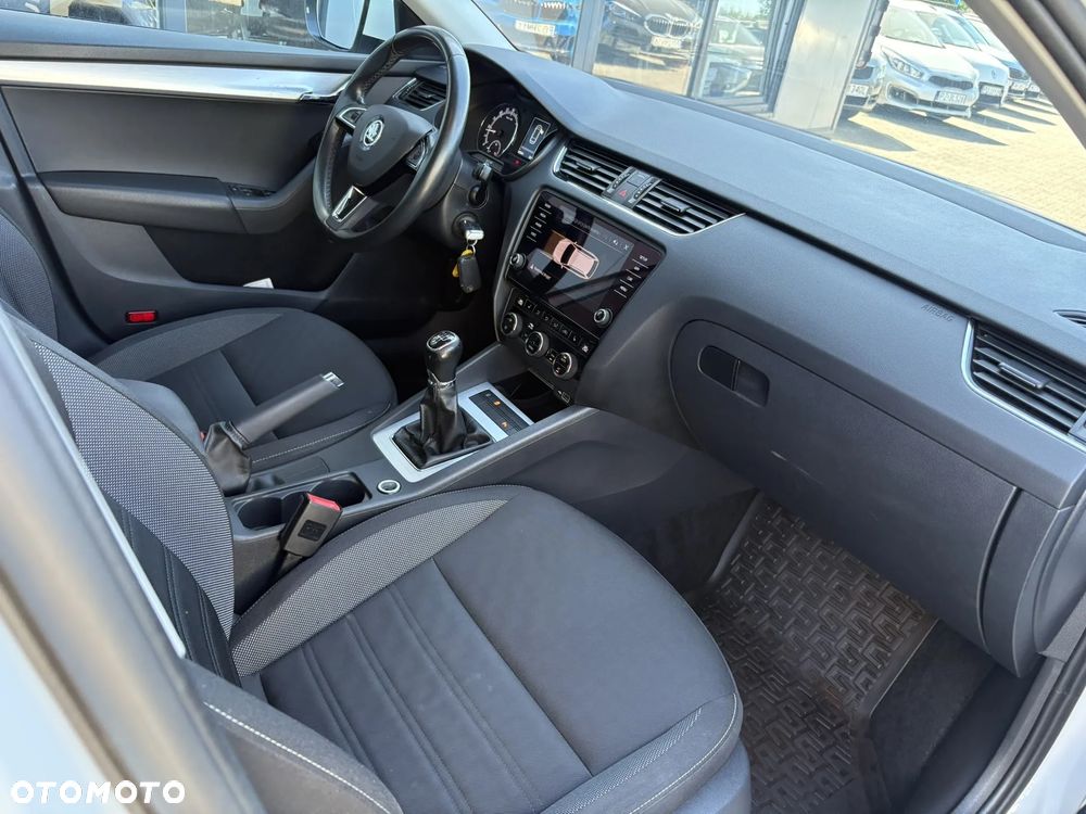 Skoda Octavia 1.6 TDI Ambition - 25