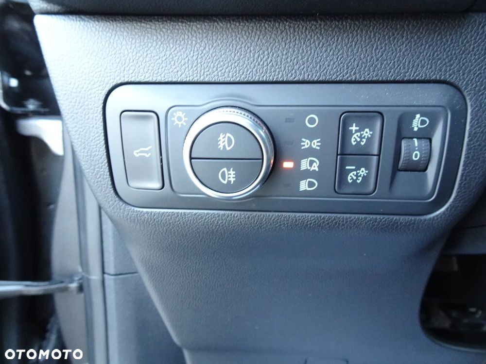 Ford Kuga 1.5 EcoBoost FWD ST-Line - 39