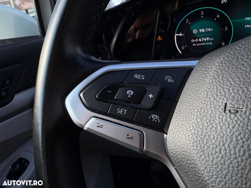 Volkswagen Golf - 21