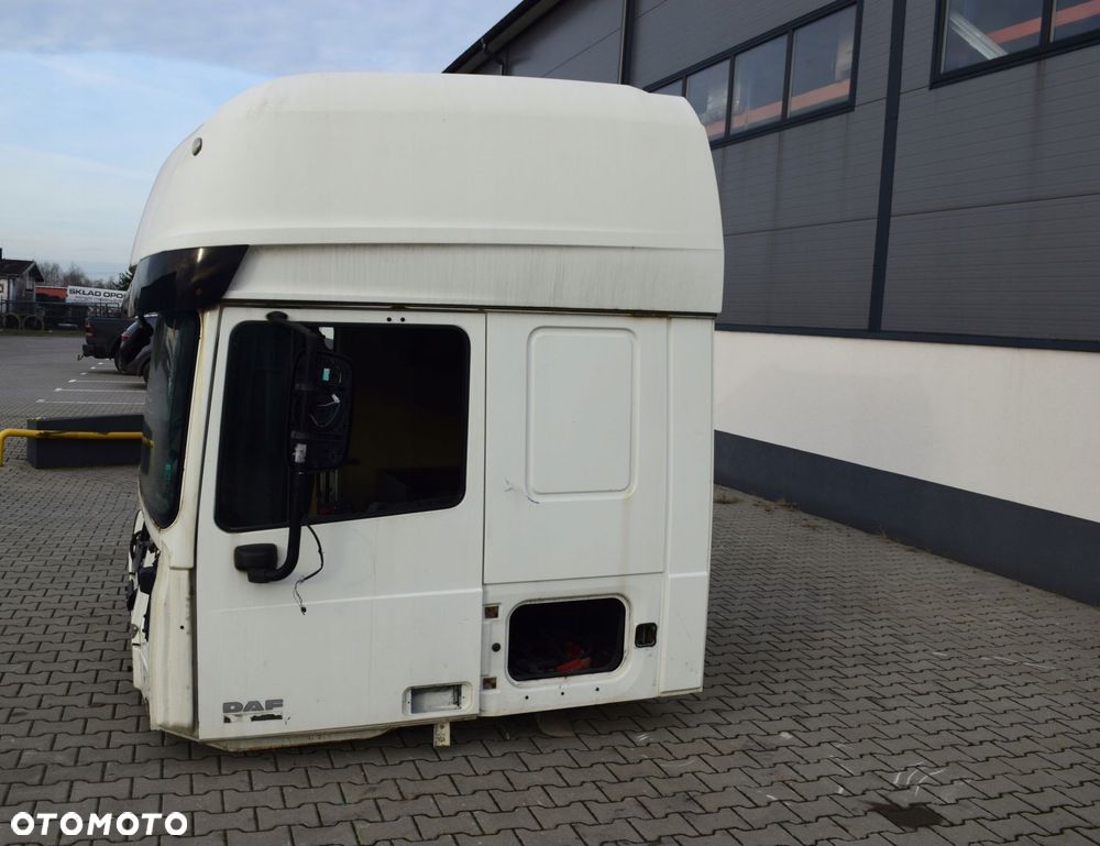 SZKIELET KABINA + DRZWI SUPER SPACE CAB DAF XF 105 - 2