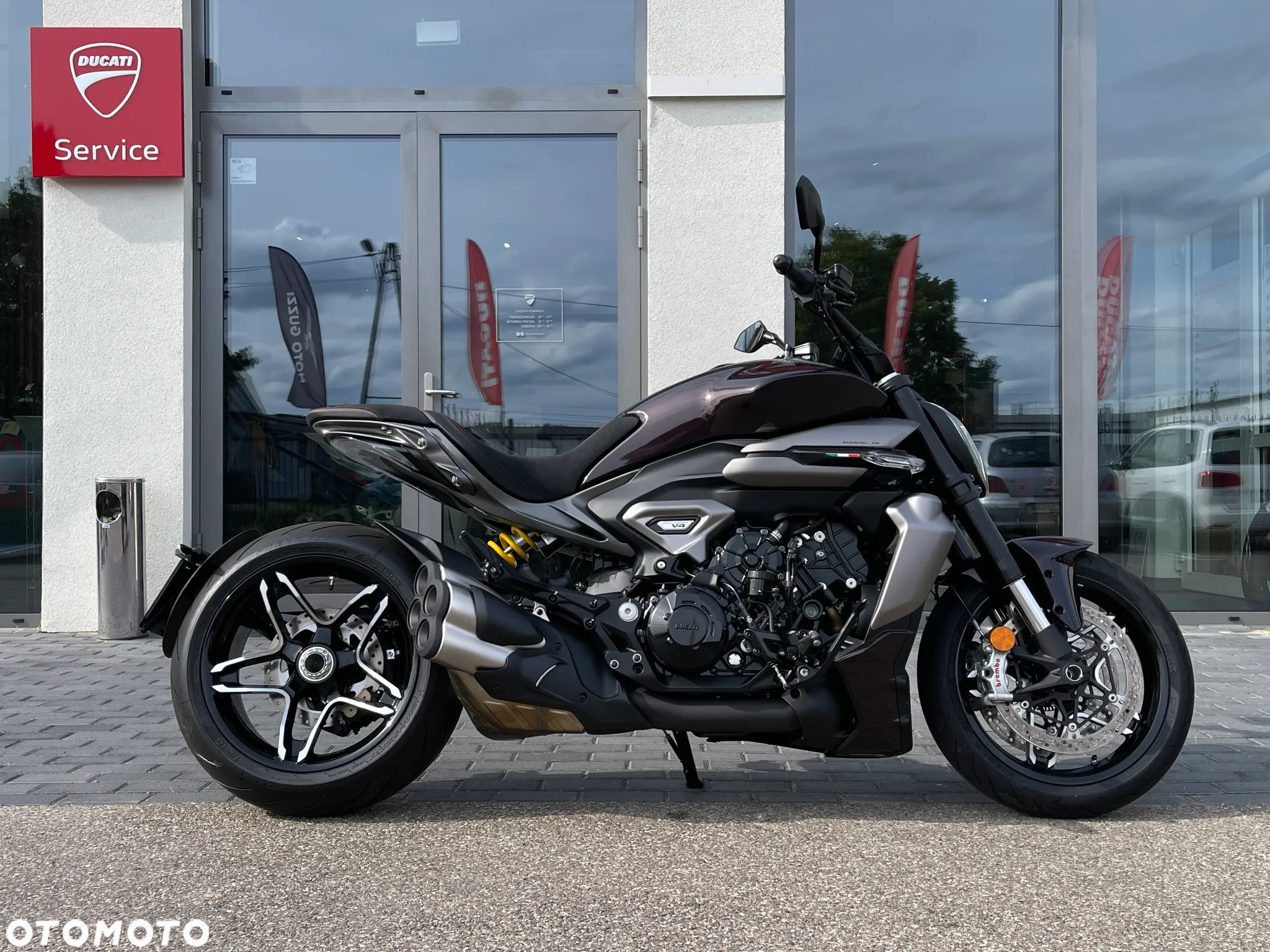 Ducati Diavel - 2