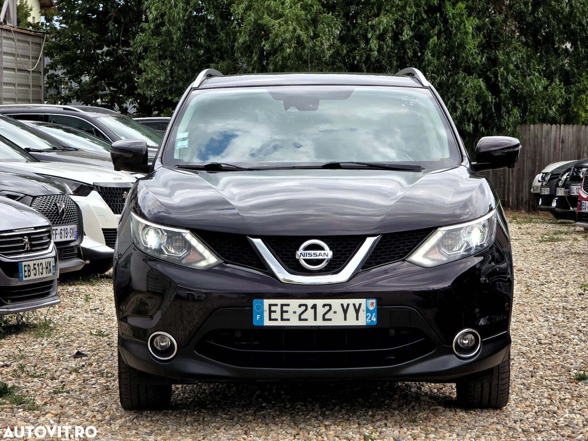 Nissan Qashqai 1.6 DCI Start/Stop Tekna - 2