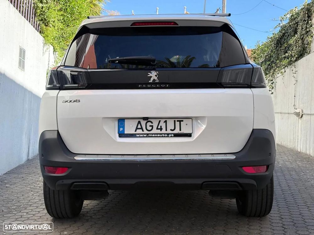 Peugeot 5008 1.2 PureTech Allure EAT8 - 23