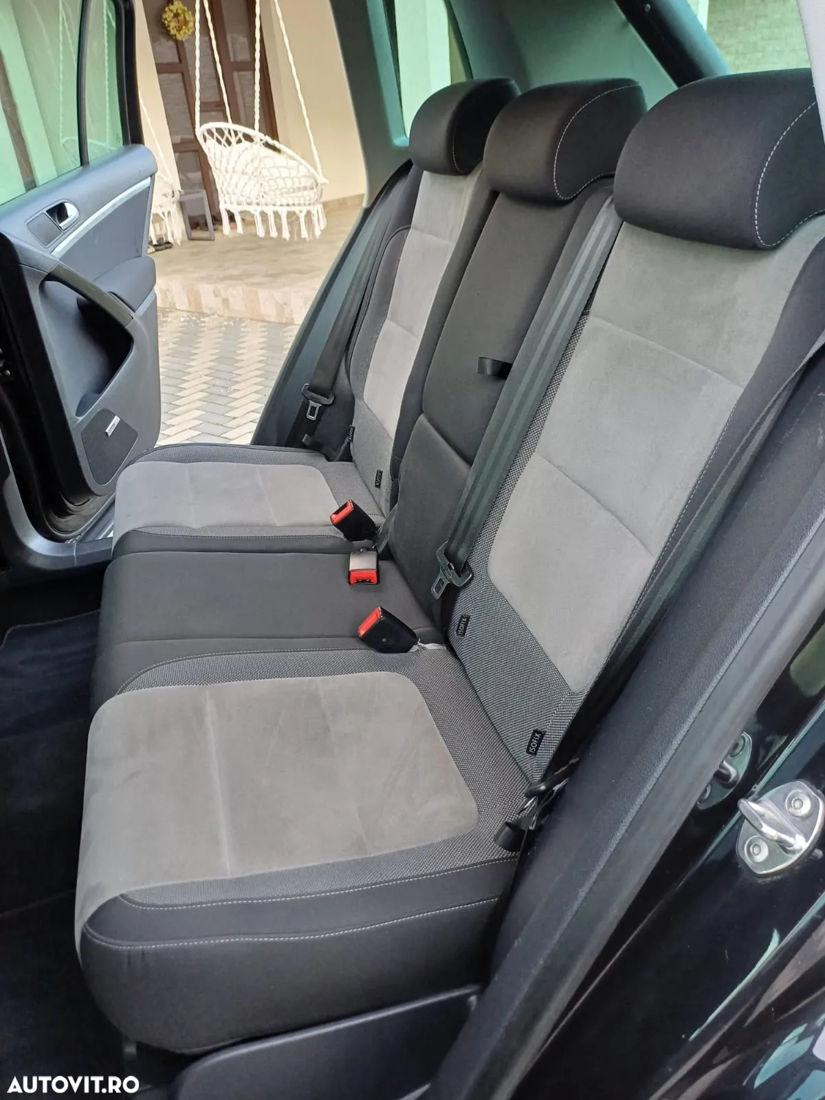 Volkswagen Tiguan - 8