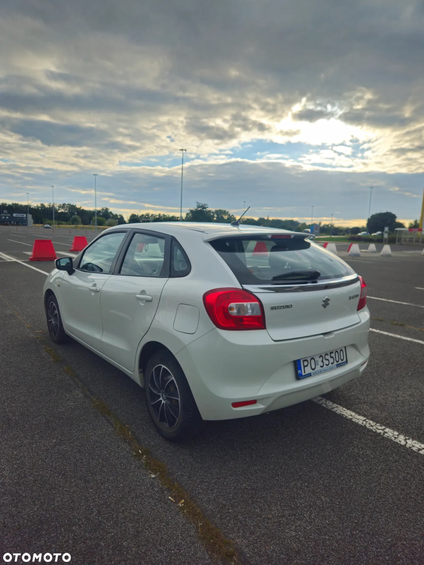 Suzuki Baleno - 4
