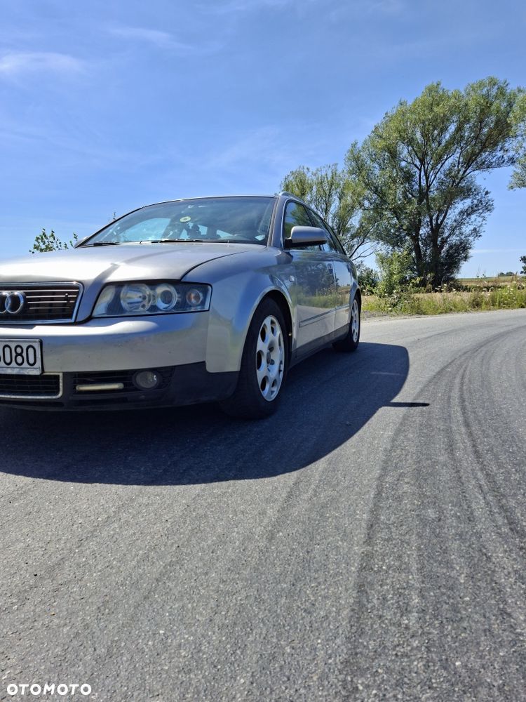 Audi A4 Avant - 3