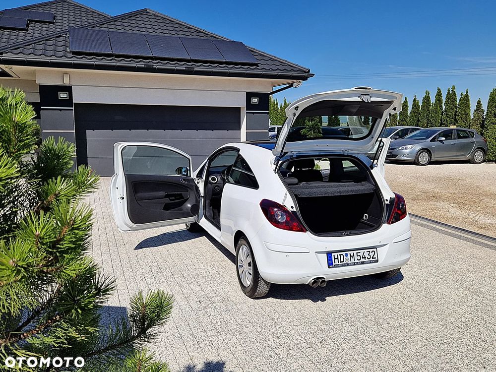 Opel Corsa 1.2 16V Limited Edition - 8