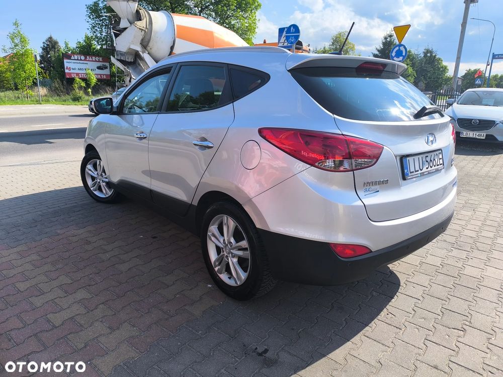 Hyundai ix35 2.0 CRDi 4WD Premium - 4