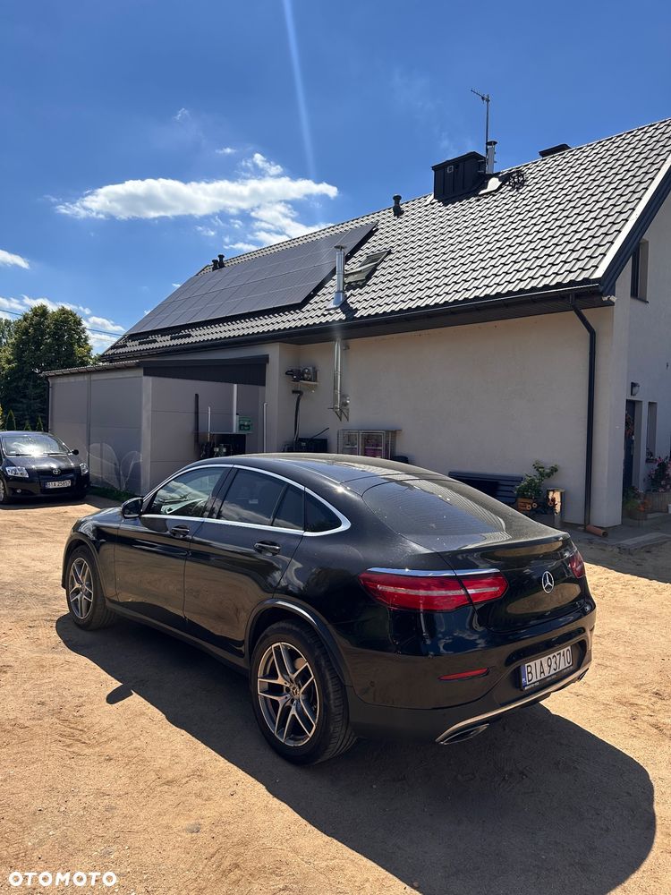 Mercedes-Benz GLC - 4