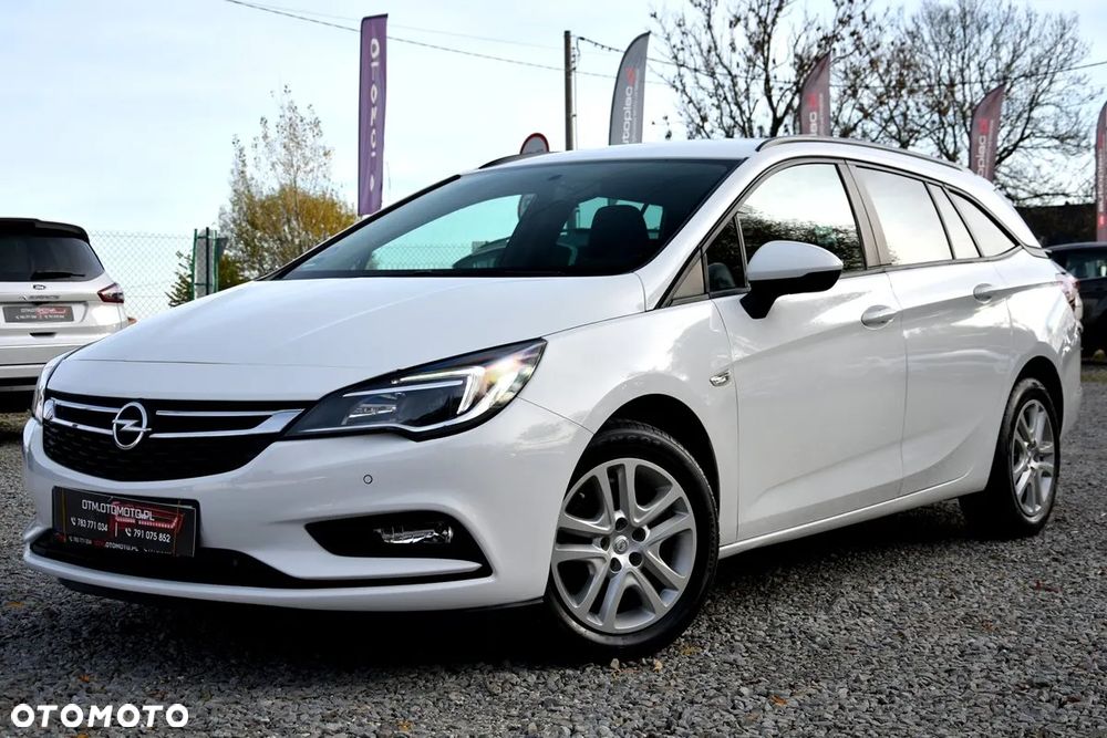 Opel Astra 1.4 Turbo Innovation - 4