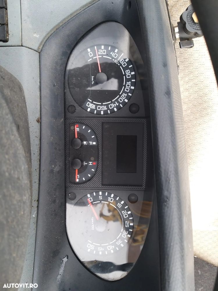Ceas De Bord cod: 69502589 pentru Iveco Daily 4, Euro 4, din 2009, 2.3 HPI - 1