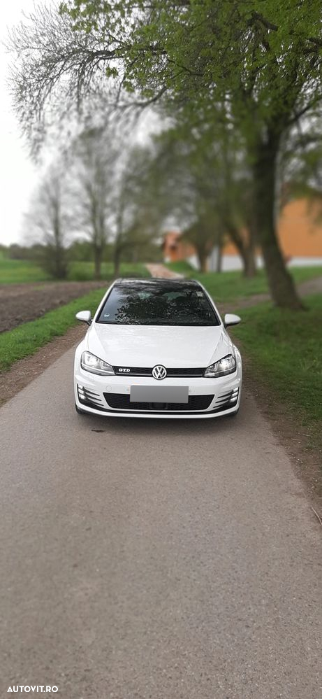 Volkswagen Golf 2.0 TDI DSG GTD - 23