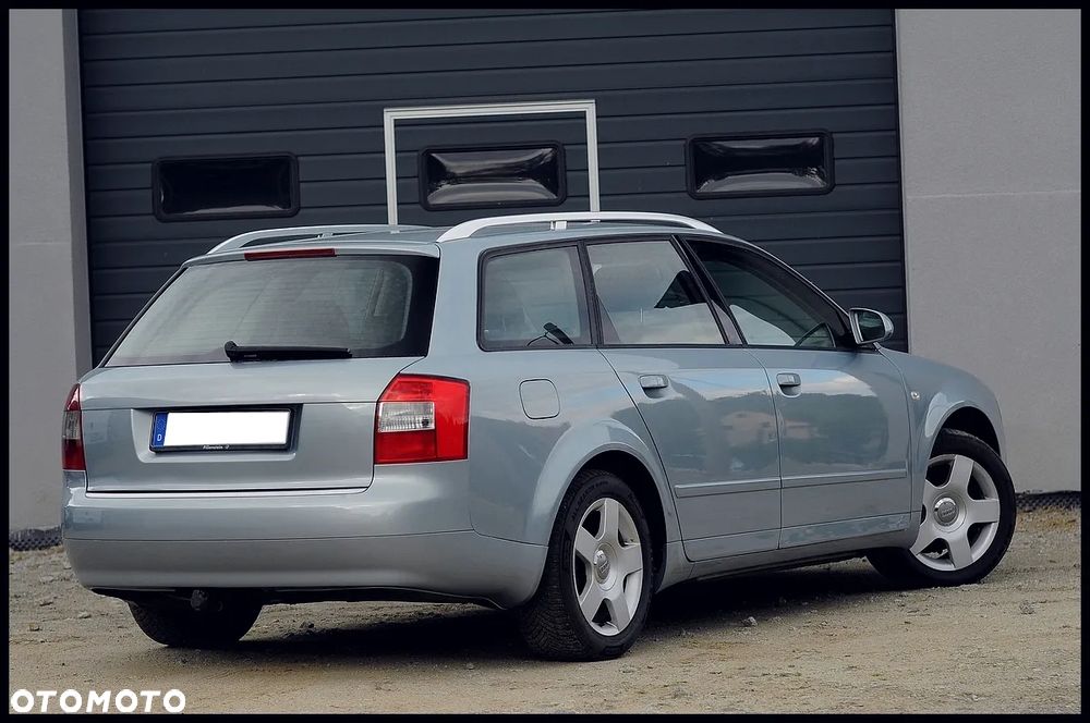 Audi A4 Avant - 19