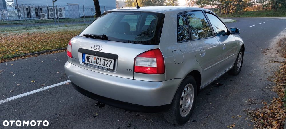 Audi A3 ver-a3-1-6-ambiente - 5