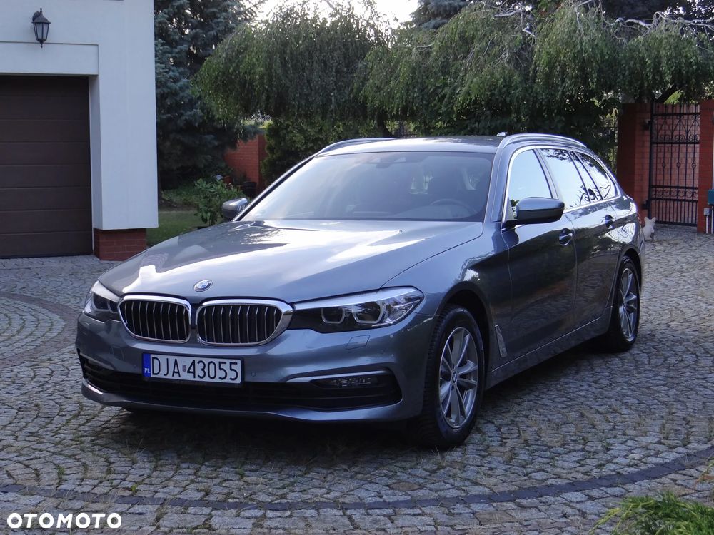 BMW Seria 5 520d - 5