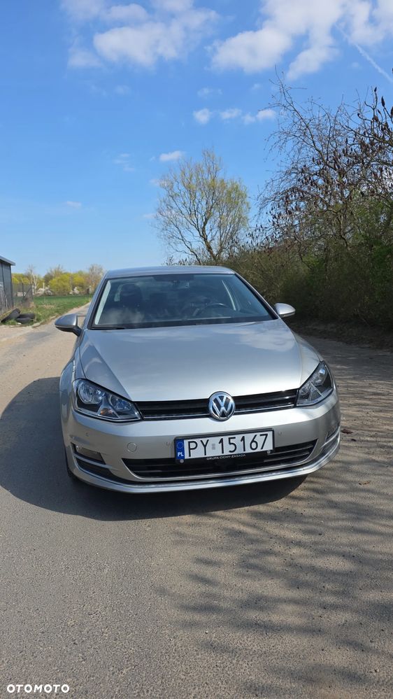Volkswagen Golf - 5