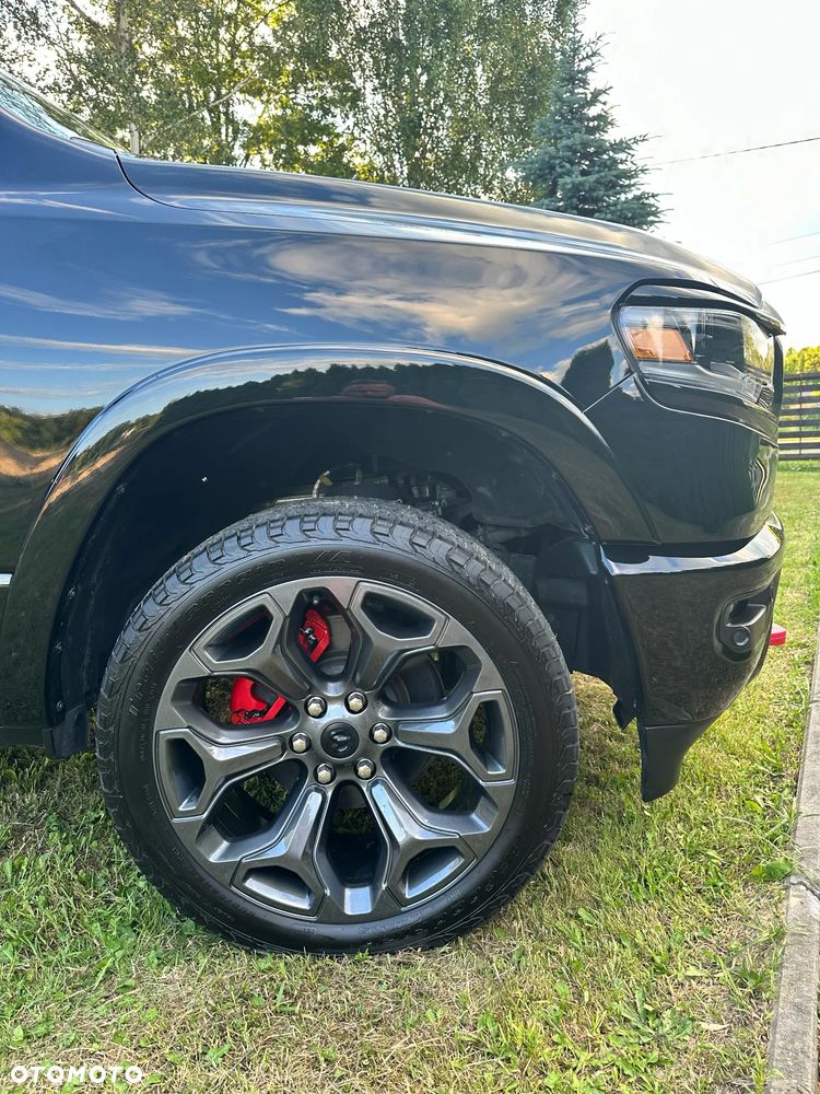 RAM 1500 Crew Cab Shortbed Limited - 21