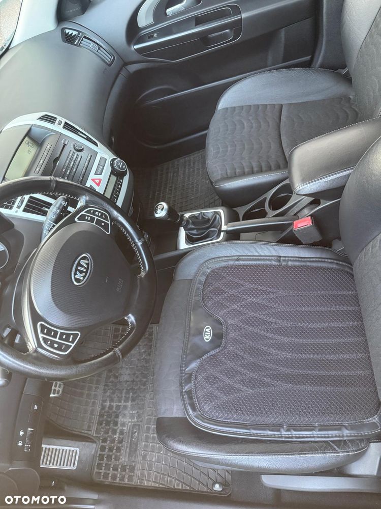 Kia Ceed 1.6 Crdi M - 23