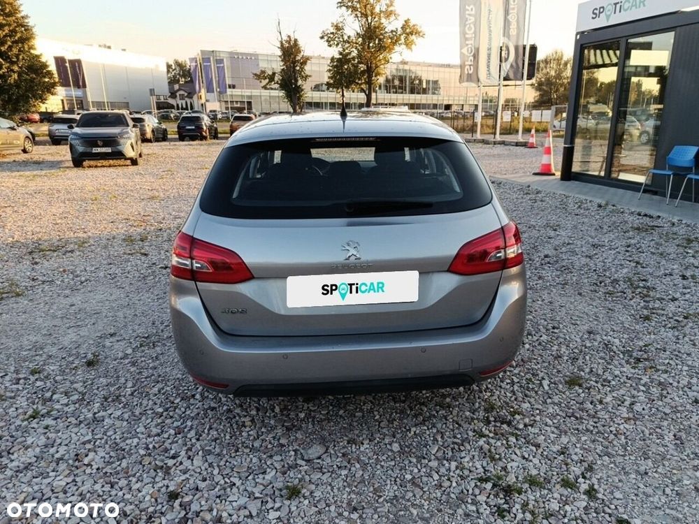 Peugeot 308 - 5