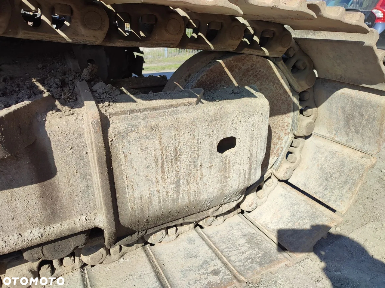 Komatsu PC 210 LC-8 - 9