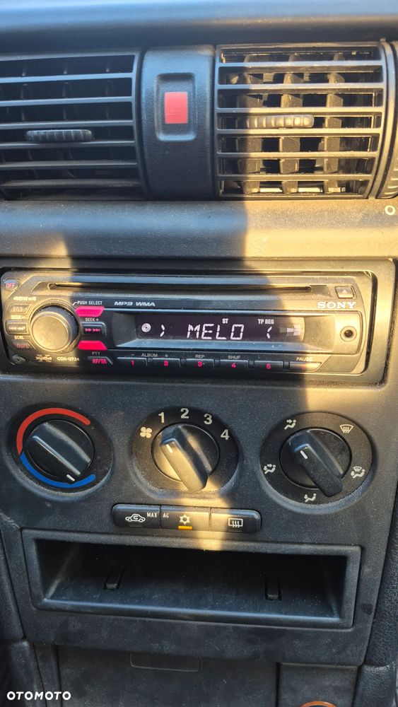 Opel Astra 1.4 Enjoy - 8