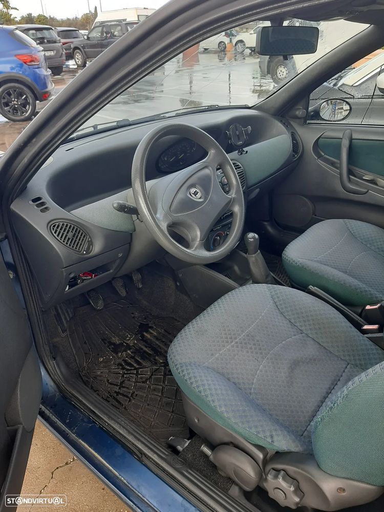 Lancia Y 1.2 16V LS - 4